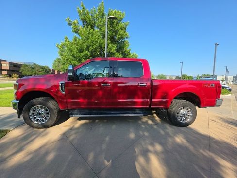 Used 2021 Ford F250 Lariat w/ Chrome Package AWD/4WD image 2