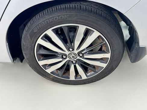 Used 2015 Honda Fit EX image 36