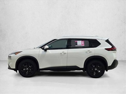 Used 2021 Nissan Rogue SV w/ Premium Package image 9