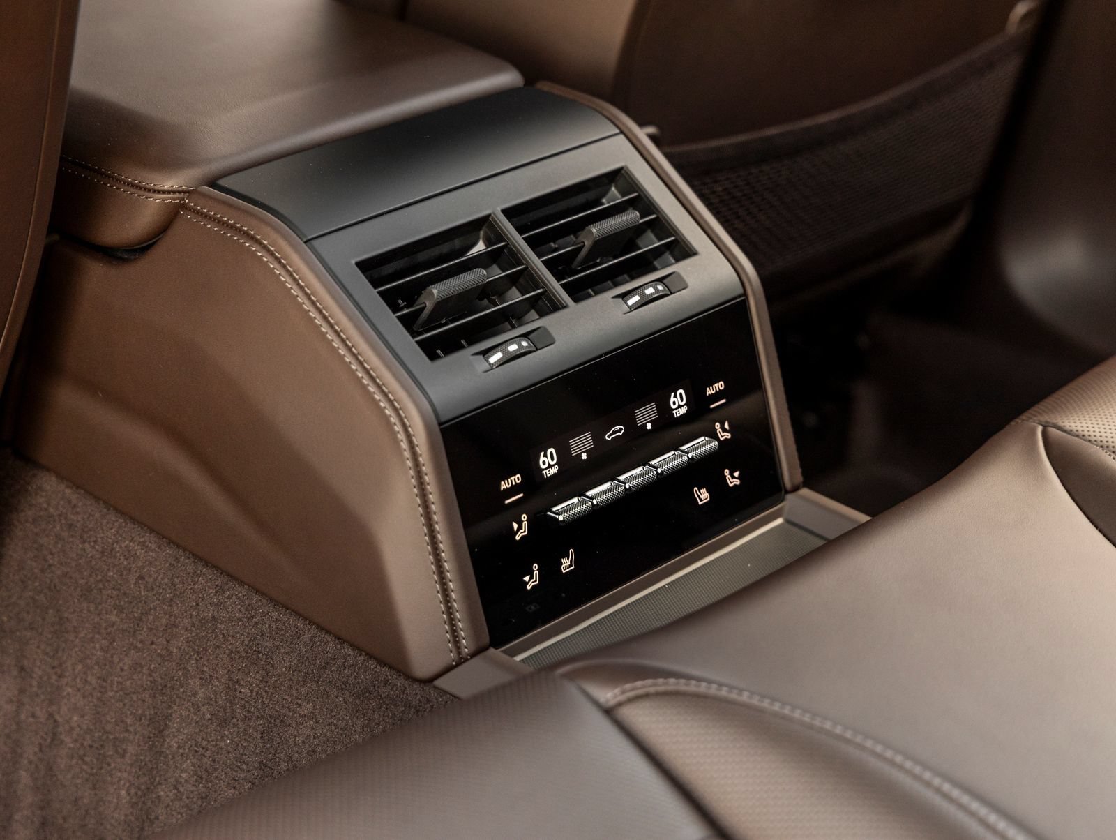 New 2026 Porsche Panamera 4 AWD/4WD image 37