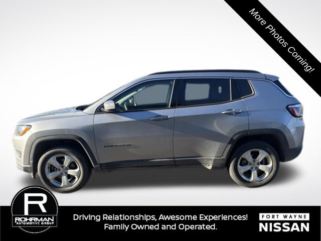 Used 2018 Jeep Compass Latitude w/ Popular Equipment Group AWD/4WD image 2