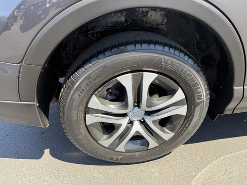 Used 2018 Toyota RAV4 LE w/ All Weather Liner Package AWD/4WD image 7