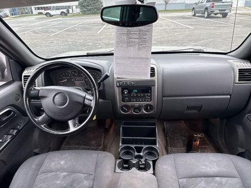 Used 2005 Chevrolet Colorado LS image 25