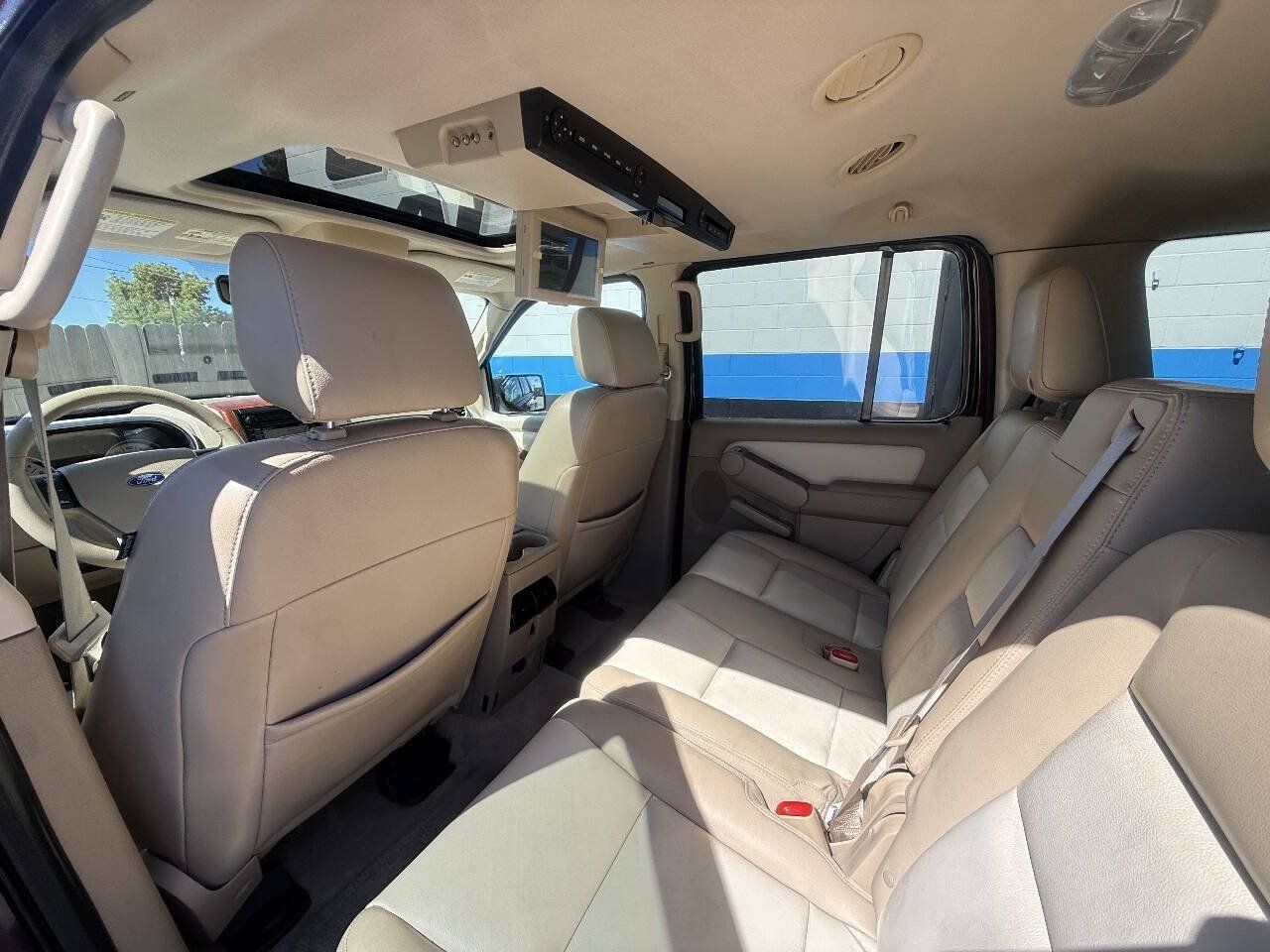 Used 2007 Ford Explorer Eddie Bauer RWD image 12
