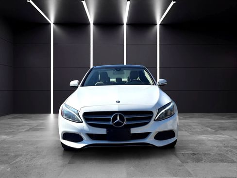 Used 2017 Mercedes-Benz C 300 4MATIC Sedan image 3