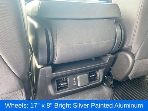 Certified 2025 Chevrolet Silverado 1500 LT image 21