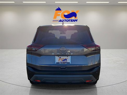 Used 2023 Nissan Rogue S image 4
