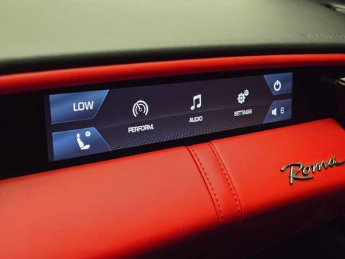 Used 2024 Ferrari Roma RWD image 39