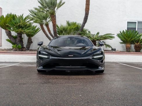 Used 2024 McLaren 750S RWD image 2