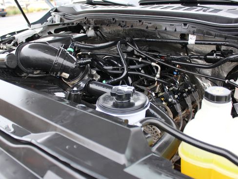 Used 2023 Ford F350 XLT w/ FX4 Off-Road Package image 22