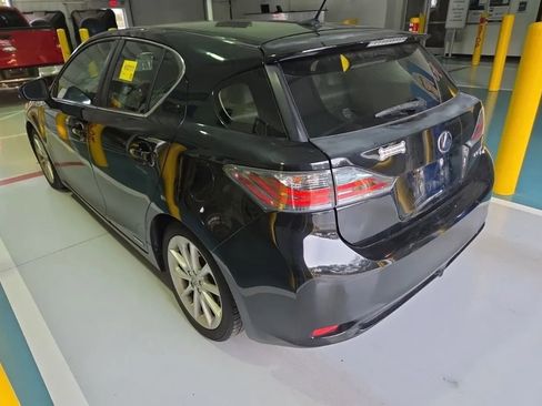 Used 2012 Lexus CT 200h Premium FWD image 2