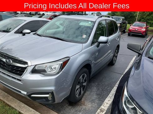 Used 2018 Subaru Forester 2.5i Limited AWD/4WD image 11