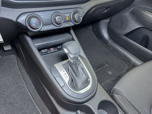 Used 2023 Kia Forte LXS image 35