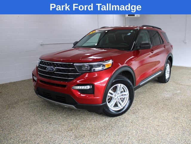 Used 2023 Ford Explorer XLT w/ Equipment Group 202A AWD/4WD image 10
