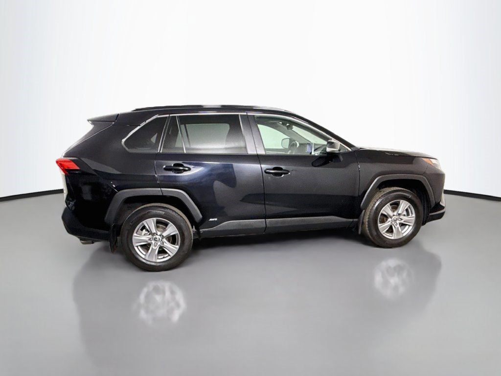 Used 2023 Toyota RAV4 XLE w/ Convenience Package AWD/4WD image 11