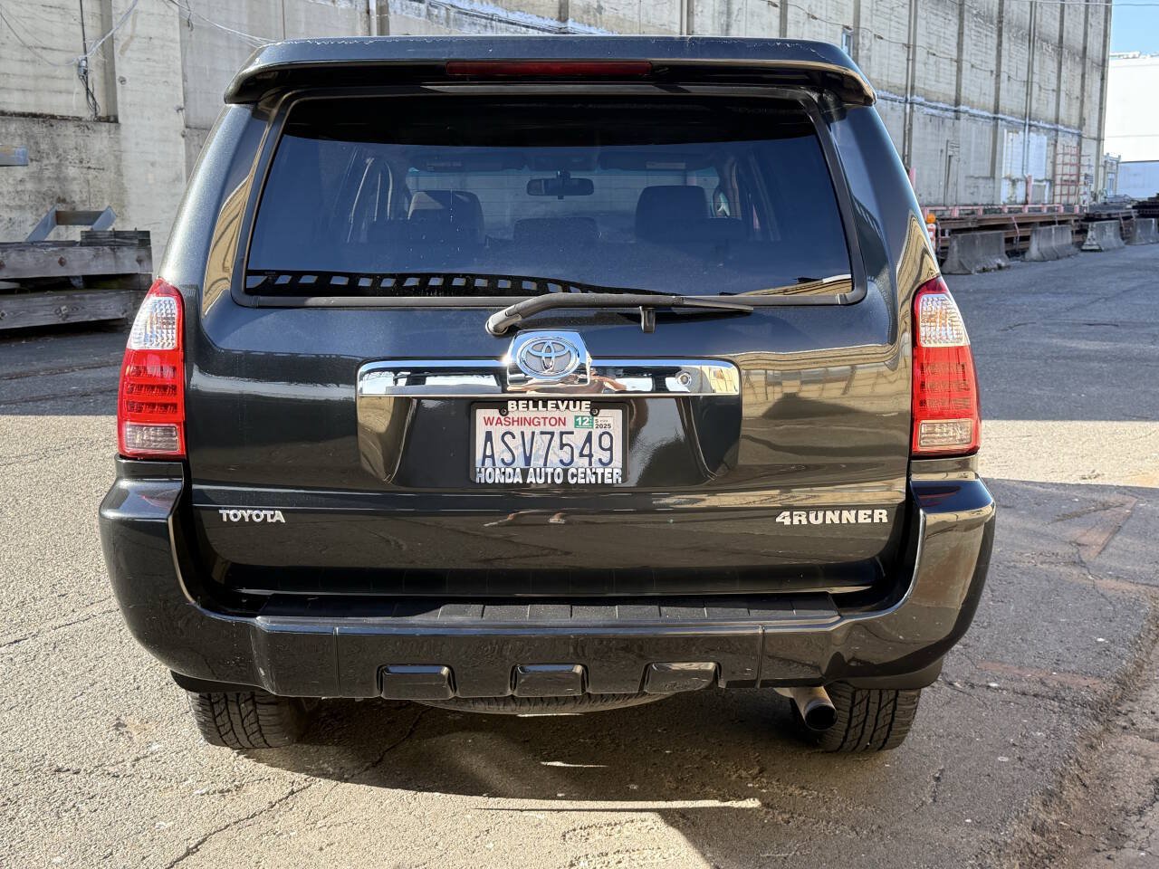 Used 2007 Toyota 4Runner SR5 AWD/4WD image 41