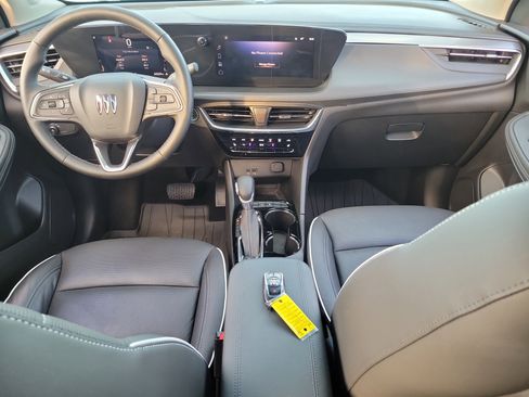 Used 2024 Buick Encore GX Avenir image 14