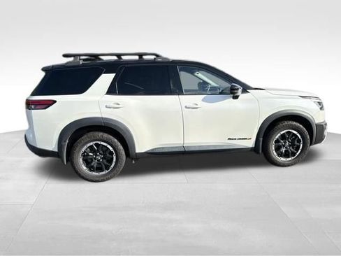 Used 2023 Nissan Pathfinder Rock Creek AWD/4WD image 16