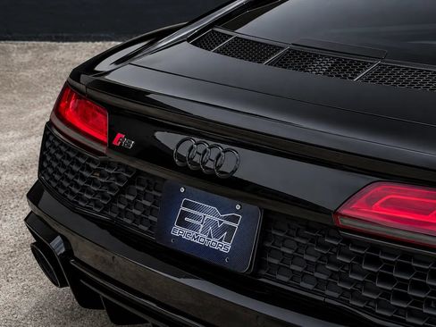 Used 2021 Audi R8 V10 RWD image 39