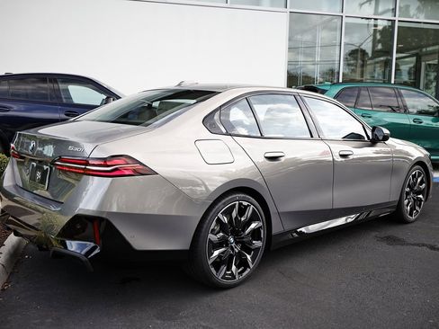 New 2026 BMW 530i w/ M Sport Package image 7