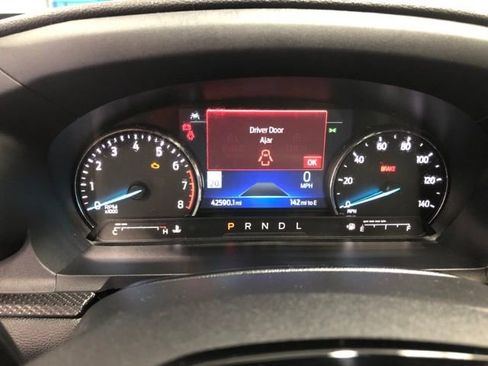 Certified 2022 Ford Explorer ST-Line w/ Class IV Trailer Tow Package image 22