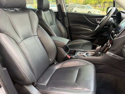 Used 2023 Subaru Forester Touring AWD/4WD image 32