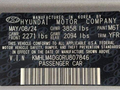 Used 2024 Hyundai Elantra SEL FWD image 33