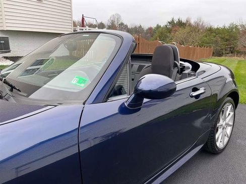 Used 2012 MAZDA MX-5 Miata Touring w/ Appearance Pkg image 82