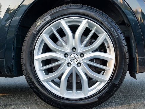 Used 2022 Maserati Levante GT image 12