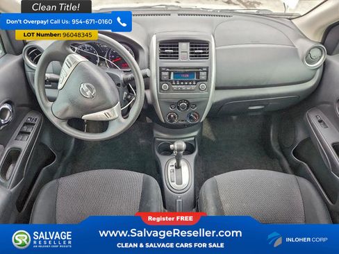 Used 2016 Nissan Versa SV image 11