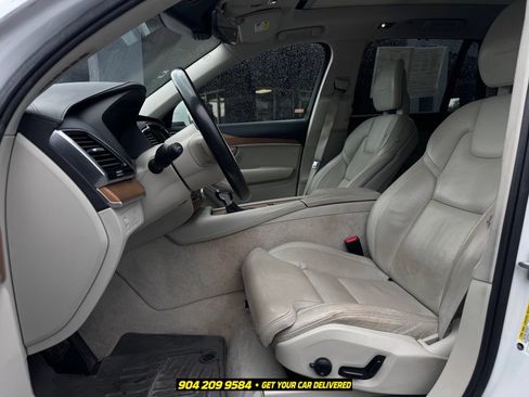 Used 2016 Volvo XC90 T6 Inscription w/ Vision Package AWD/4WD image 15