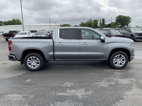 New 2026 Chevrolet Silverado 1500 LTZ w/ LTZ Premium Package AWD/4WD image 13