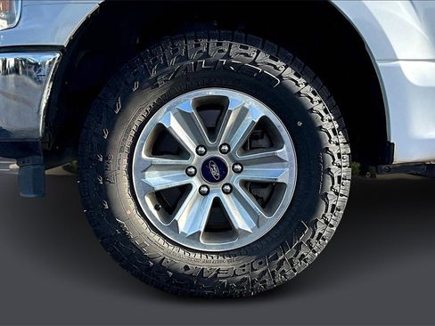 Used 2018 Ford F150 XLT image 34