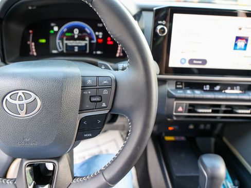 Certified 2026 Toyota Camry SE w/ Multimedia Upgrade Package FWD image 19