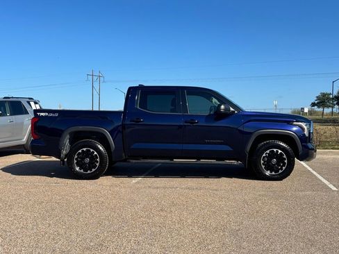 Used 2022 Toyota Tundra SR5 image 5
