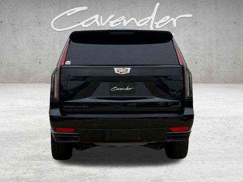 Used 2022 Cadillac Escalade Sport Platinum w/ Heavy-Duty Trailer Package AWD/4WD image 14