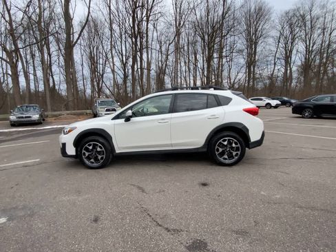 Used 2019 Subaru Crosstrek 2.0i Premium w/ Eyesight System image 5
