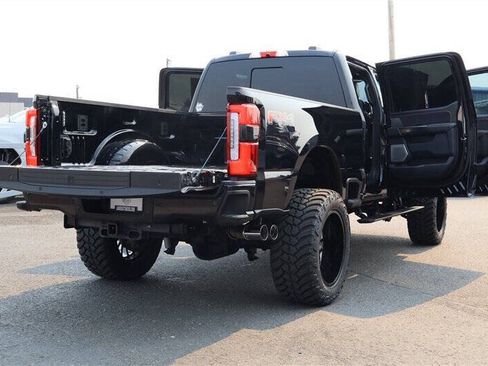 Used 2024 Ford F350 Platinum AWD/4WD image 43