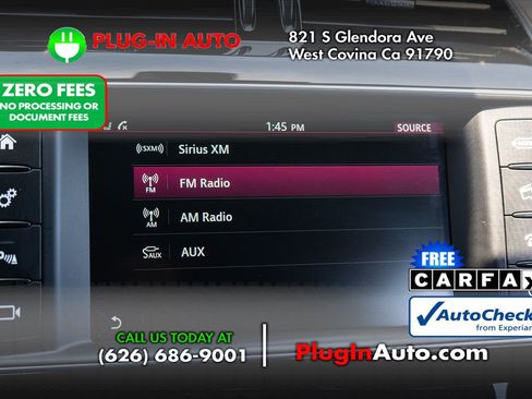 Used 2018 Jaguar XE S RWD image 29