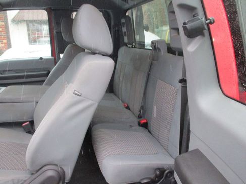 Used 2014 Ford F250 XL image 8
