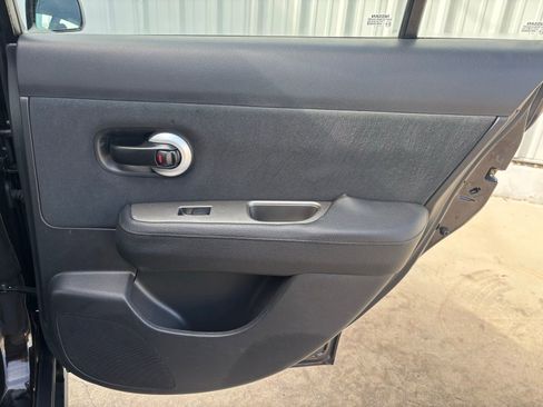 Used 2011 Nissan Versa 1.8 S w/ Plus Pkg image 26