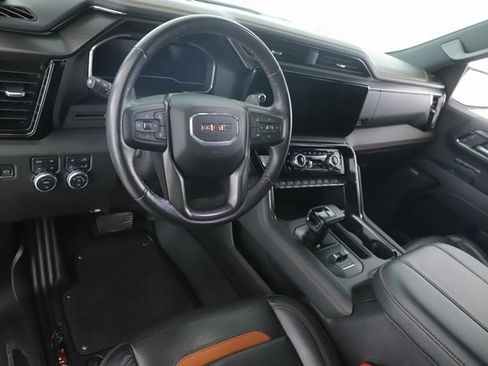Used 2023 GMC Sierra 1500 AT4 w/ AT4 Preferred Package image 17