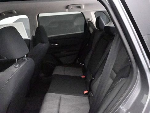 Used 2025 Nissan Rogue SV FWD image 23