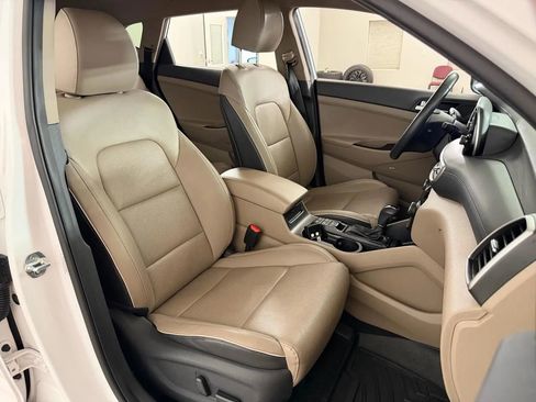 Used 2021 Hyundai Tucson Limited AWD/4WD image 39