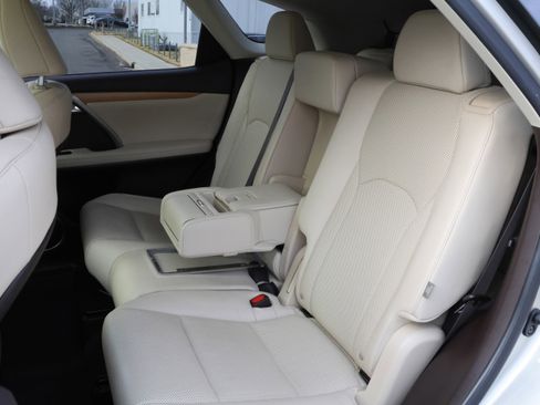 Used 2020 Lexus RX 350L FWD w/ Premium Package image 36