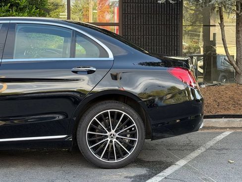 Used 2020 Mercedes-Benz C 300 4MATIC Sedan w/ Premium Package image 11