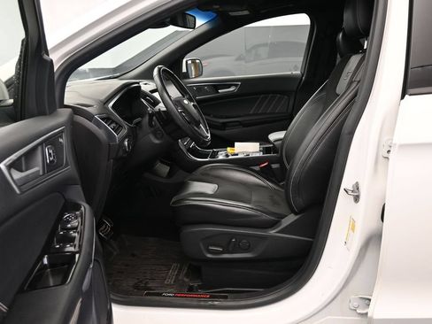 Used 2020 Ford Edge ST w/ Equipment Group 401A AWD/4WD image 18
