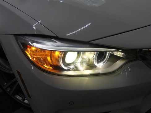 Used 2016 BMW 435i Convertible image 14