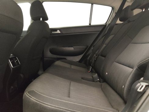 Used 2020 Kia Sportage LX AWD/4WD image 18