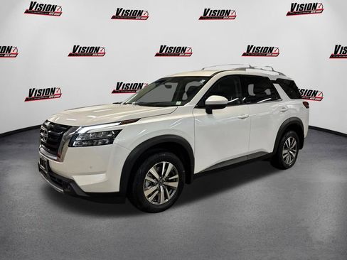 New 2026 Nissan Rogue SV AWD/4WD image 1